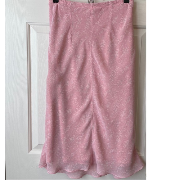 Mimi Maternity Sheer Overlay Pink Skirt - Picture 3 of 5